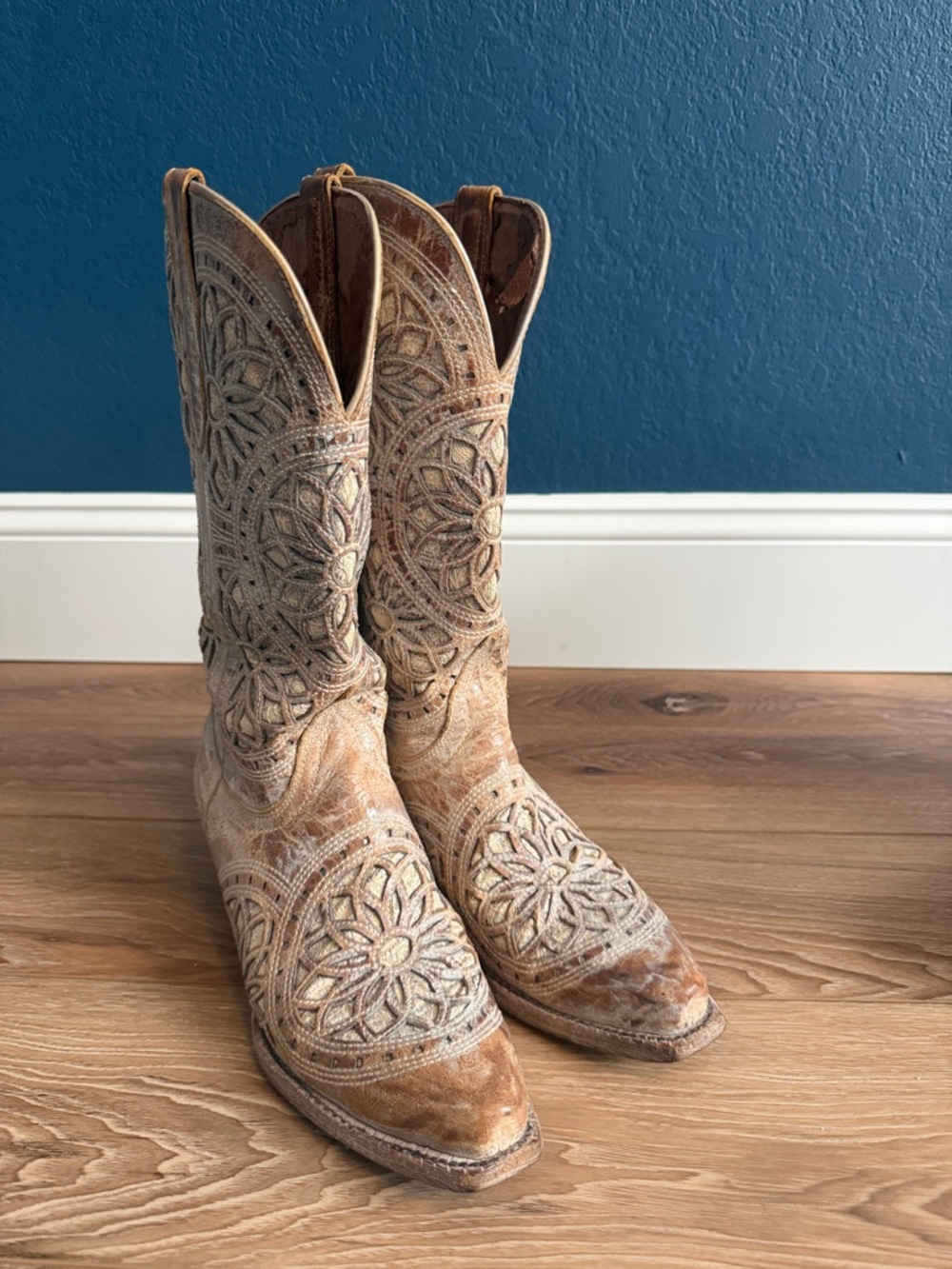Ferrini Tan Embroidered Leather Western Heeled Boots